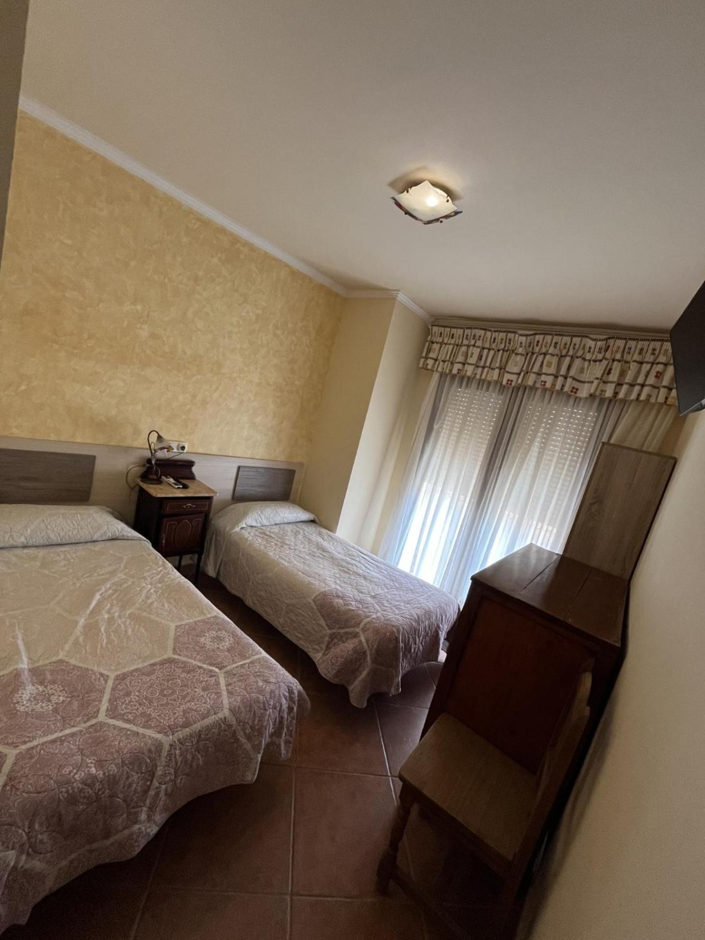 Ca L'Angels Hotel Prat de Comte Luaran gambar