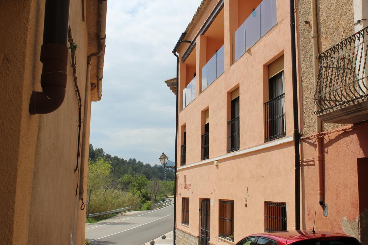 Ca L'Angels Hotel Prat de Comte Luaran gambar